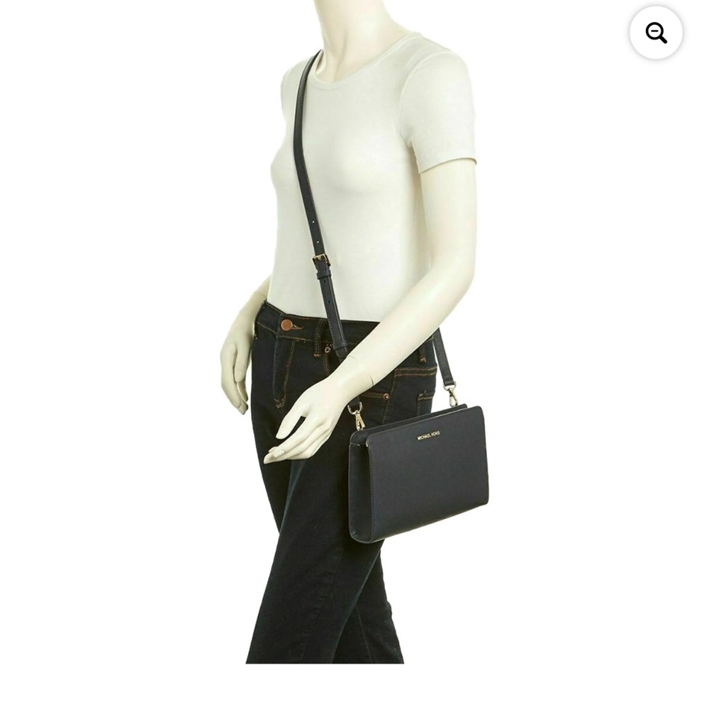 MICHAEL Michael Kors Jet Set Travel LG crossbody/clutch Black